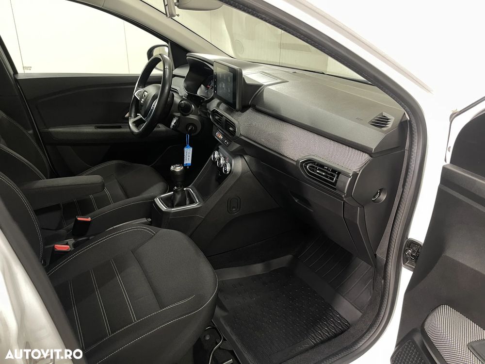 Dacia Logan TCe 90 MT6 Comfort - 10