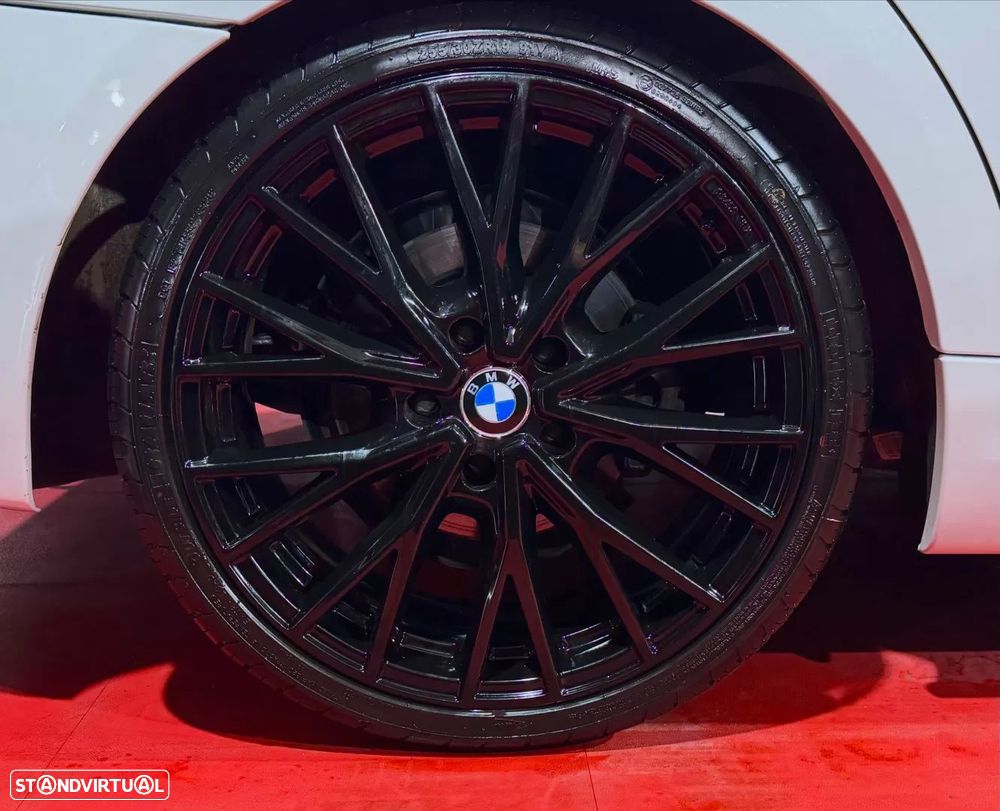 BMW 320 - 6