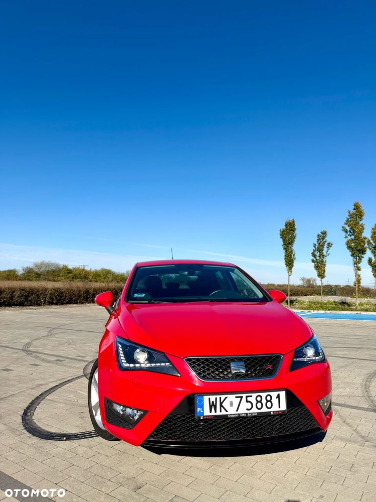Seat Ibiza 2015 photo 3