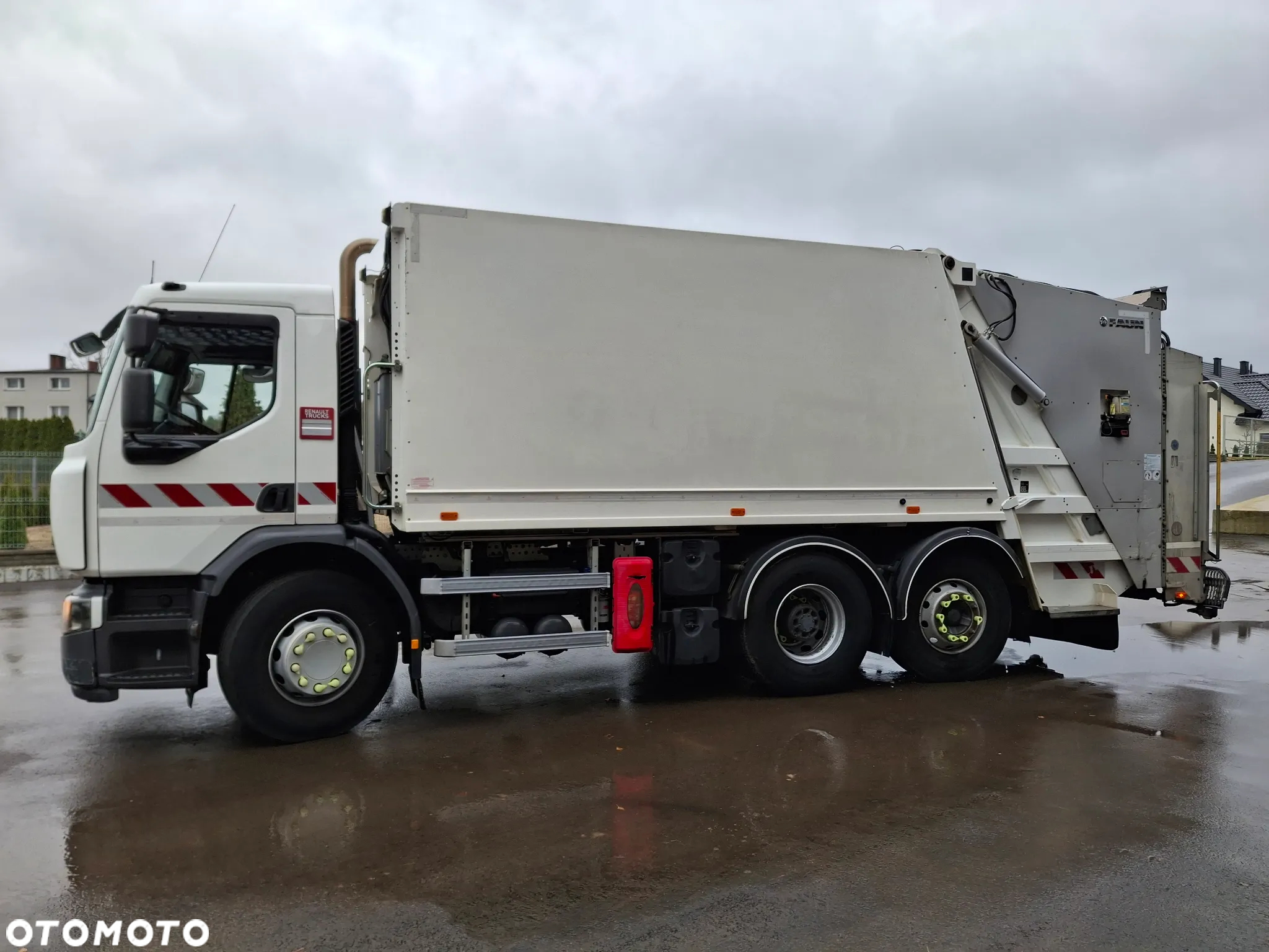 Renault D26 Śmieciarka Odpady FAUN Variopress Euro 6 2015r 3 Osie 73 Tyś KM - 3