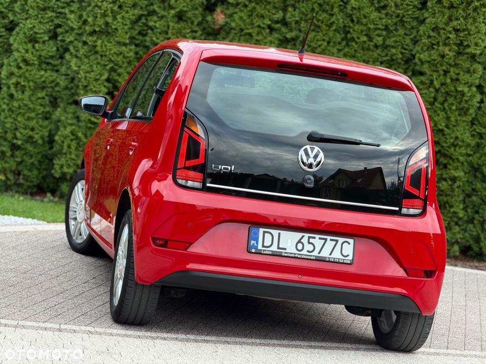 Volkswagen up! street - 22
