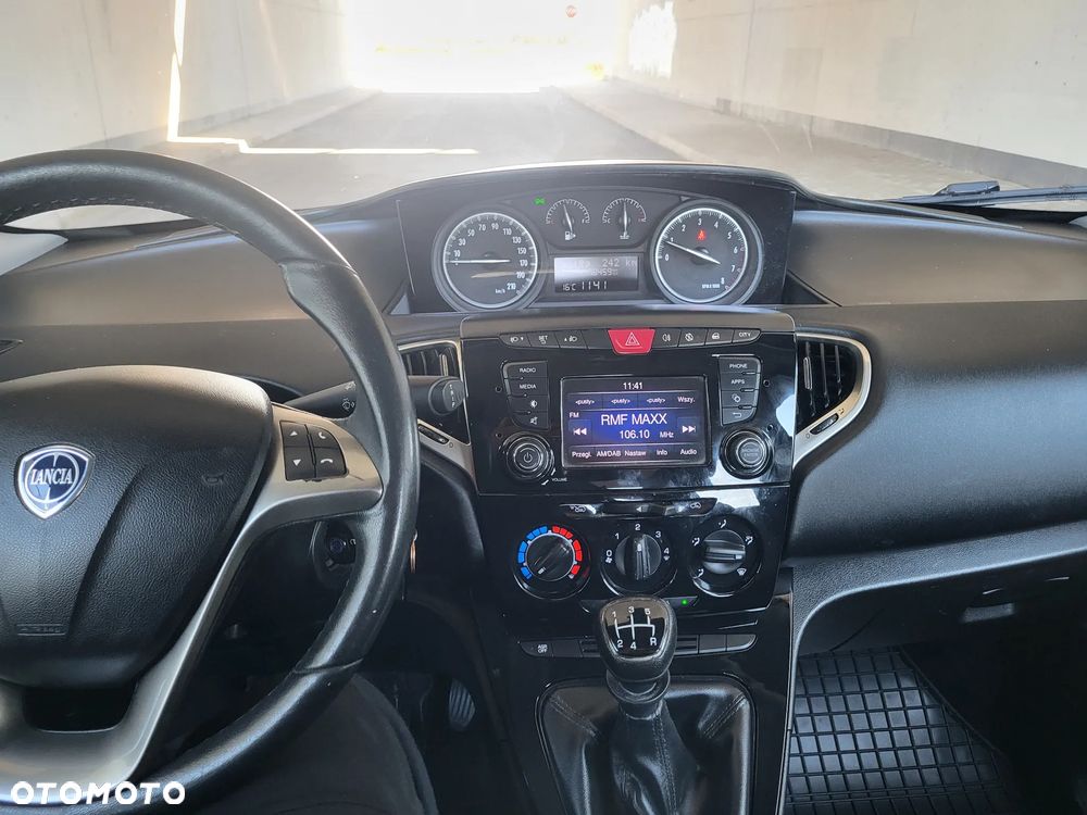 Lancia Ypsilon 1.2 8V Platinum S&S EU6 - 7