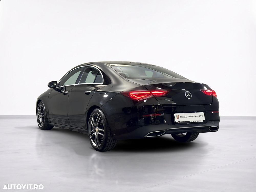 Mercedes-Benz CLA 200 - 4