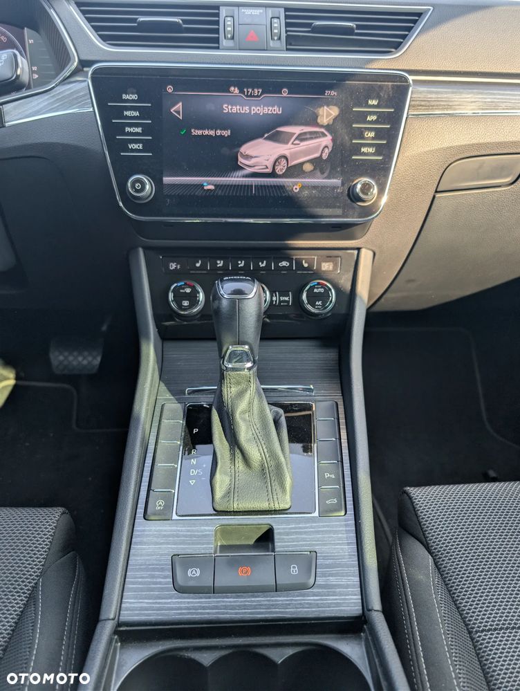 Skoda Superb 1.5 TSI DSG Ambition - 22