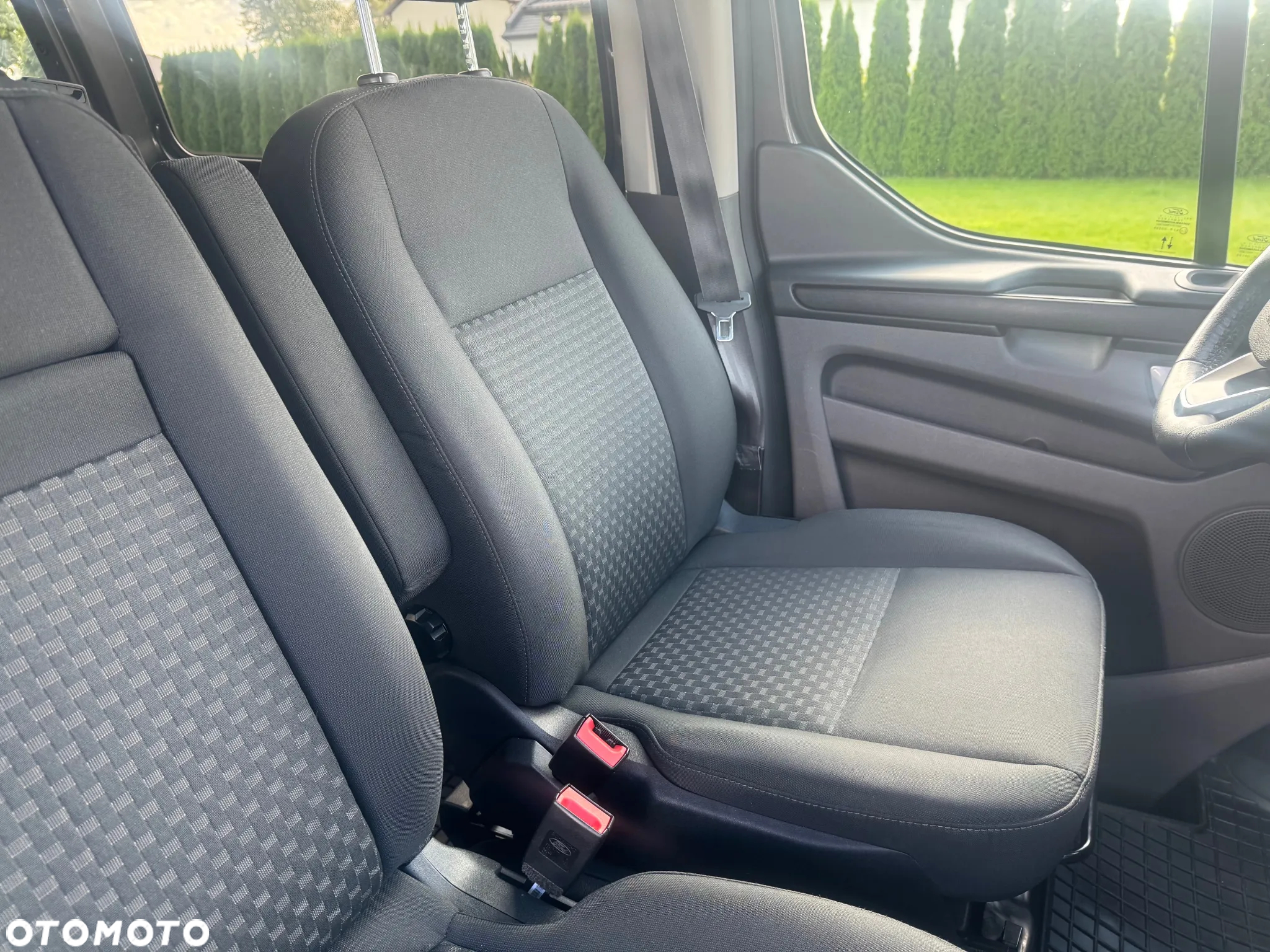 Ford Transit Custom 300 L2H1 LKW VA Autm Trend - 20