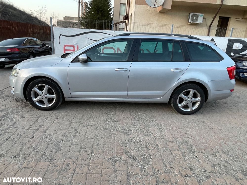 Skoda Octavia 2.0 TDI Green tec DSG Elegance - 9