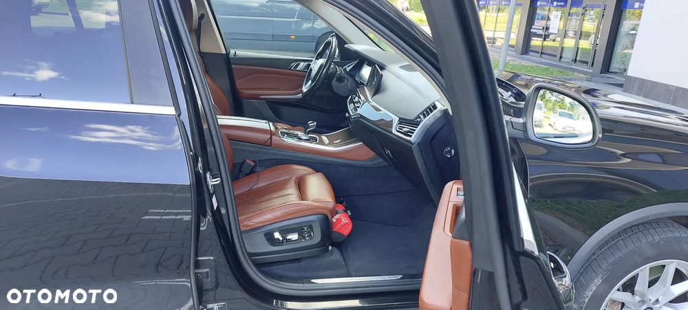 BMW X5 xDrive40d mHEV - 15