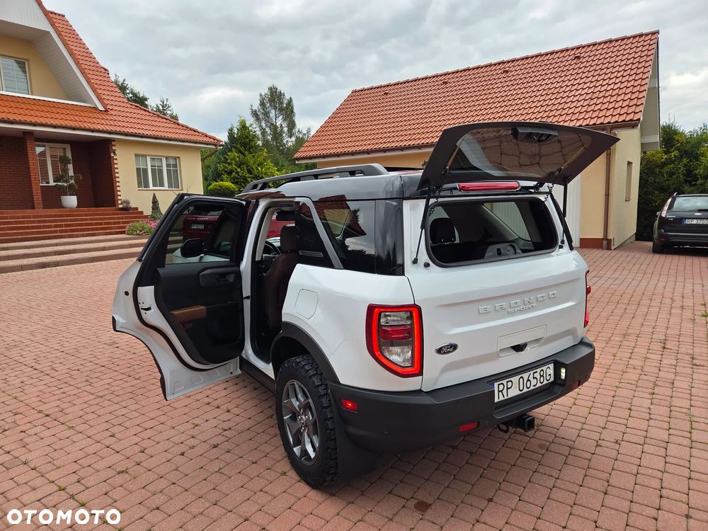 Ford Bronco - 19