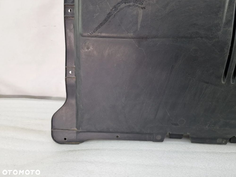 VW POLO VI 2G0 , VW T-CROSS / SKODA SCALA , KAMIQ / SEA IBIZA V , ARONA 17- PŁYTA / OSŁONA POD SILNIK , NR 2Q0825236G / 2Q0825236H , NR AUKCJI NSŁ372 - 2