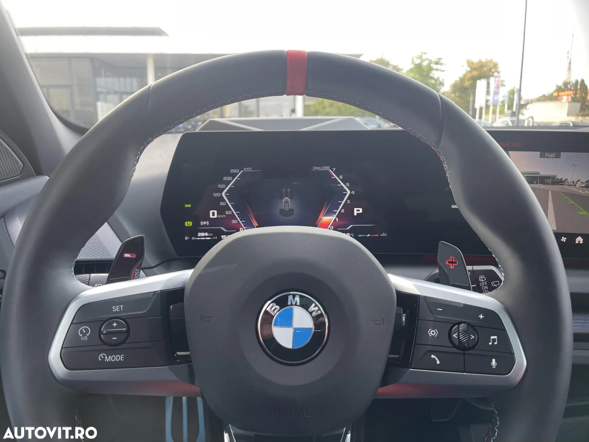 BMW M1 M135i xDrive AT - 12