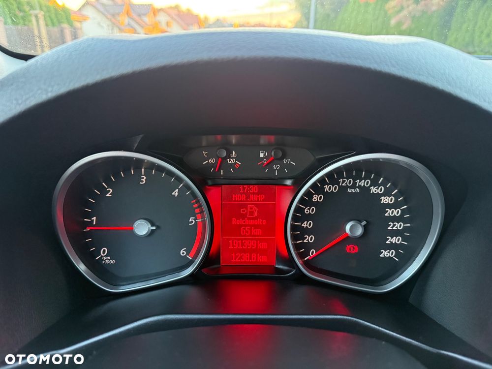 Ford Mondeo - 12