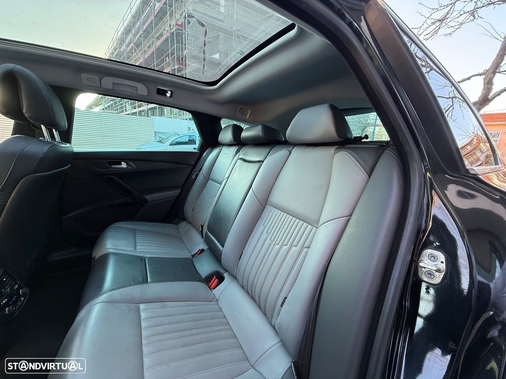 Peugeot 508 RXH 2.0 HDi Hybrid4 Limited Edition 2-Tronic - 22