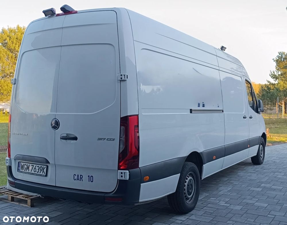 Mercedes-Benz Sprinter 317 - 6