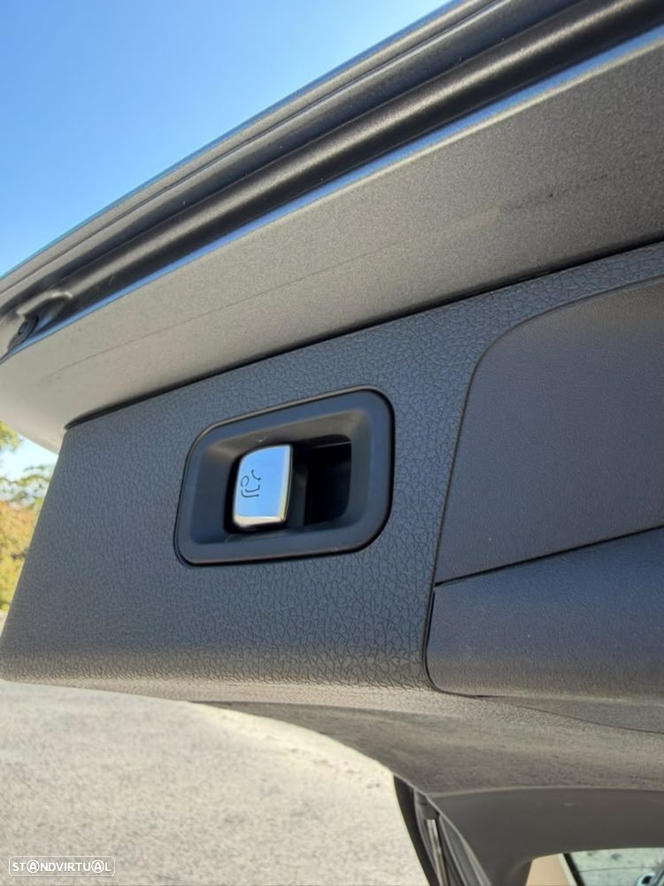 Mercedes-Benz E 300 e Station 9G-TRONIC AMG Line - 7