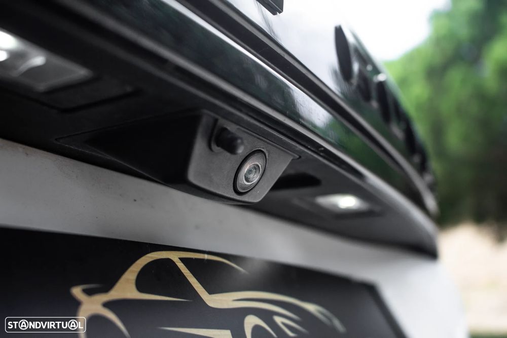 Land Rover Range Rover Evoque 2.0 D150 AWD R-Dynamic S Auto - 12
