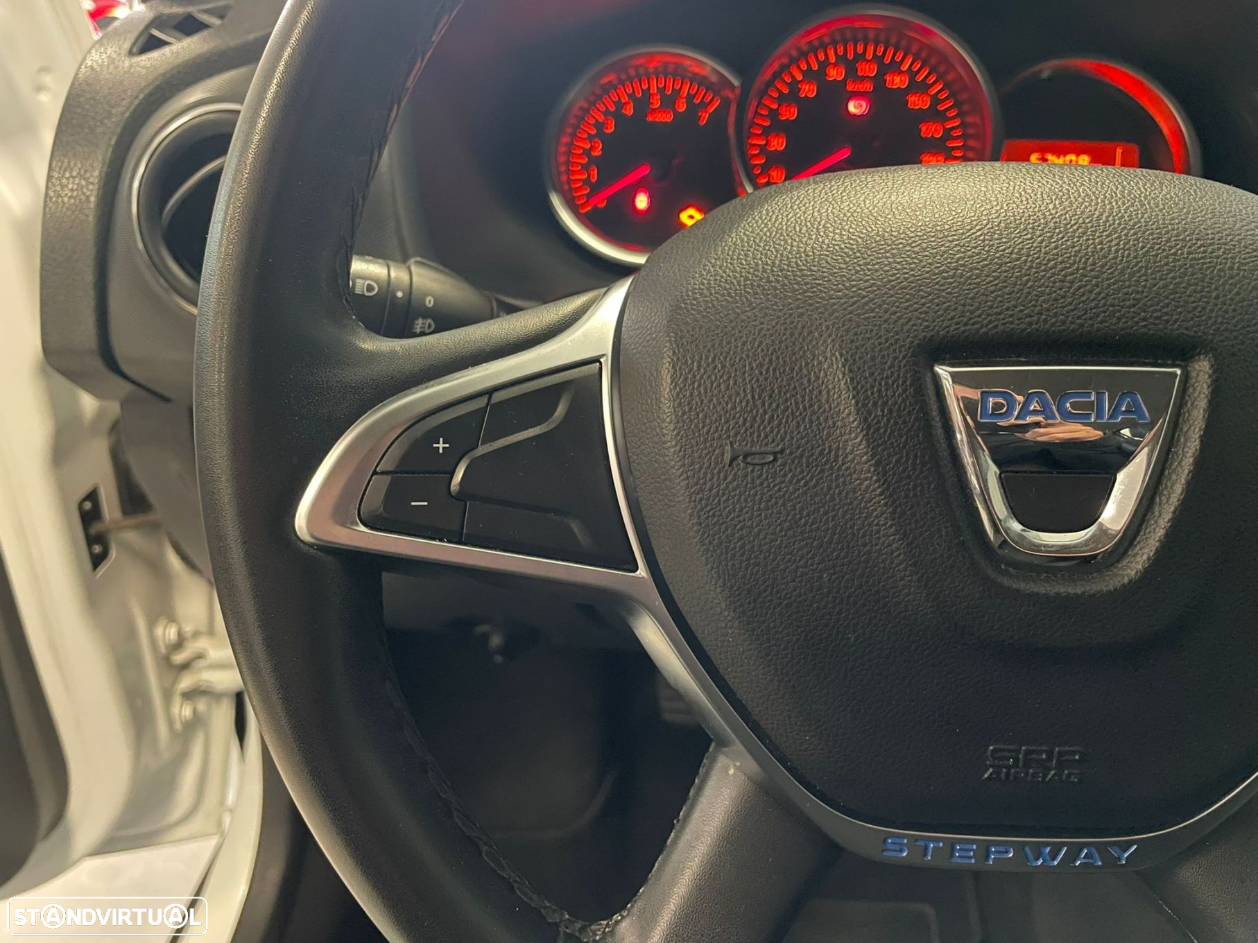 Dacia Sandero 0.9 TCe Stepway - 10