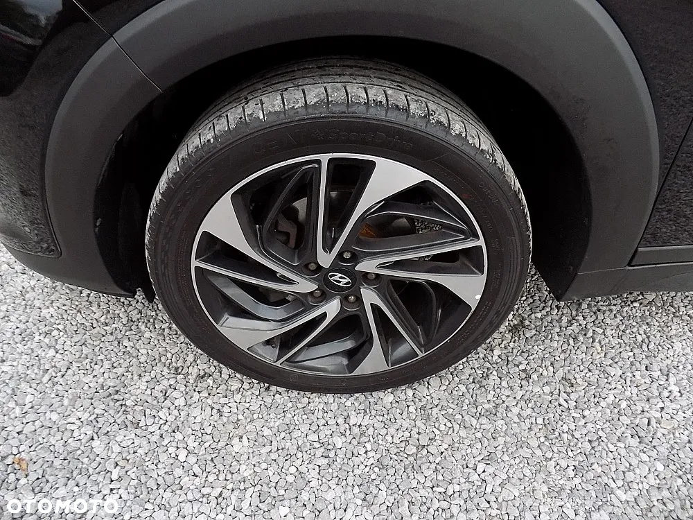 Hyundai Tucson 1.6 GDi 2WD DCT Advantage+ - 24