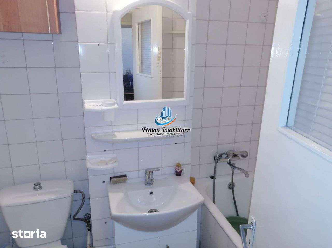 Apartament 3 camere, parter, Piata Darmanesti — fotografia 3