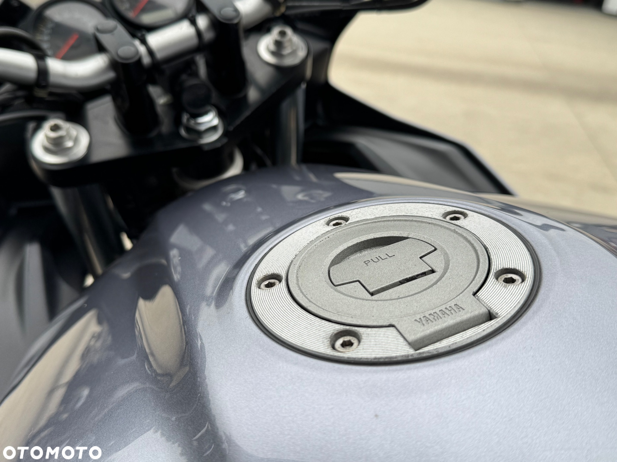 Yamaha FZS - 13