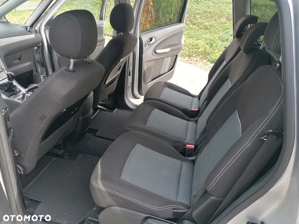 Ford S-Max 2.0 Viva Trend - 21