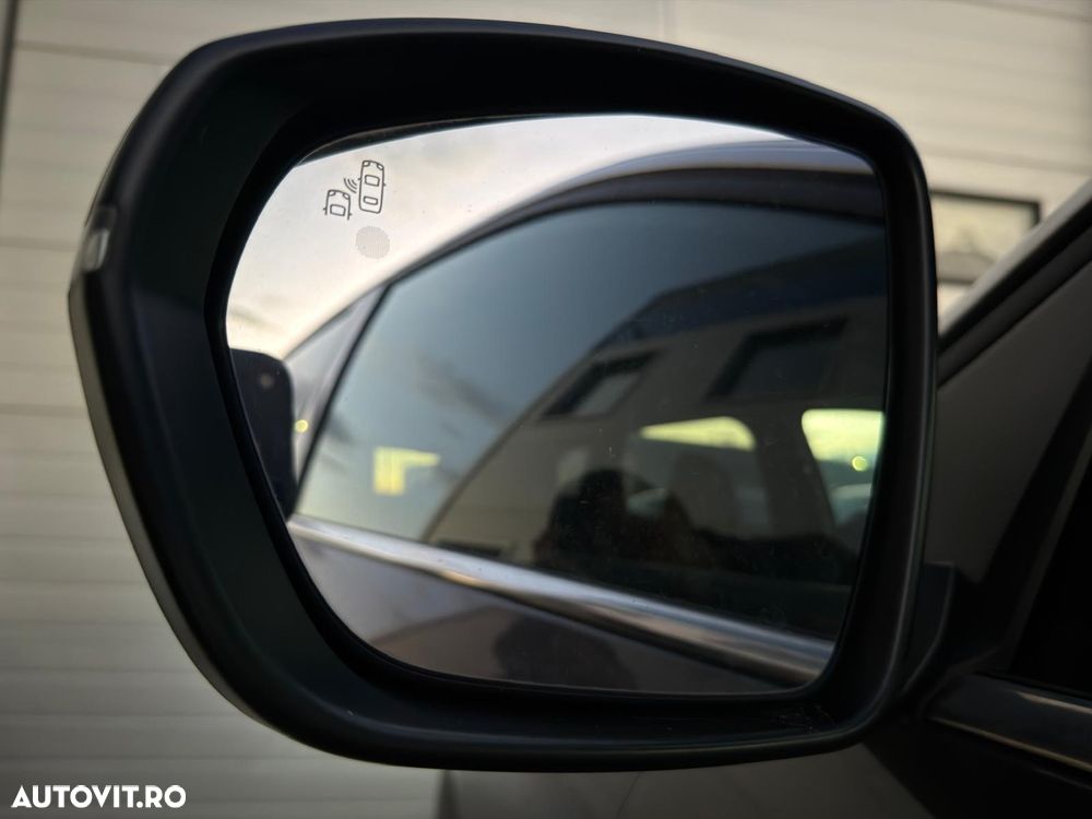 Peugeot 3008 1.6 PureTech S&S EAT8 GT - 25