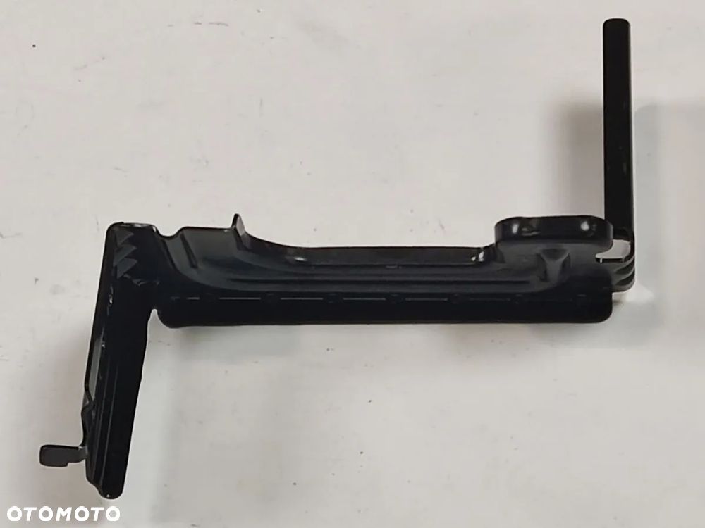 HYUNDAI I30 1.4T HB 17-21r Blaszka Mocowanie - 1