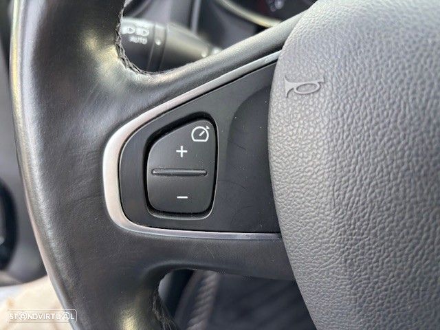 Renault Clio (Energy) TCe 90 Bose Edition - 19