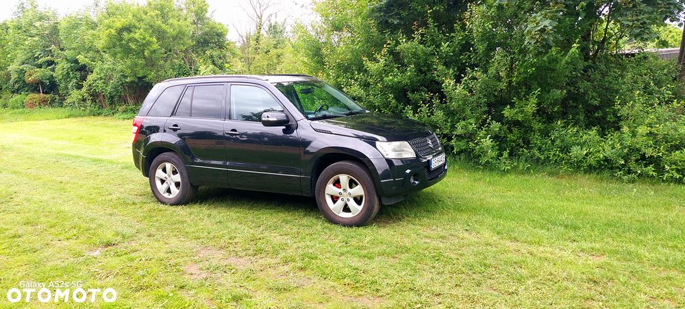 Suzuki Grand Vitara 2.4 De Luxe - 3