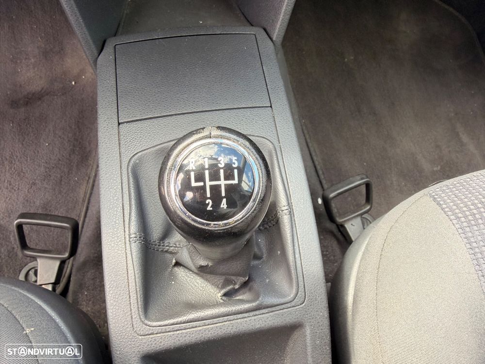 VW Polo 1.2 Confortline - 12