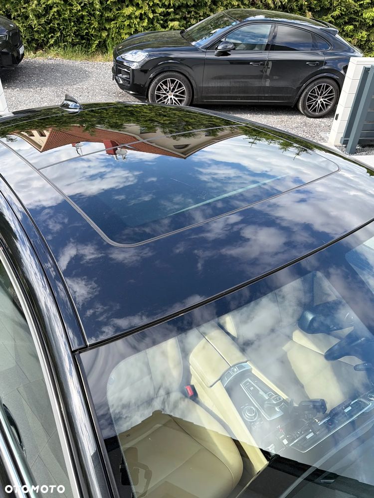BMW 5GT 520d - 17
