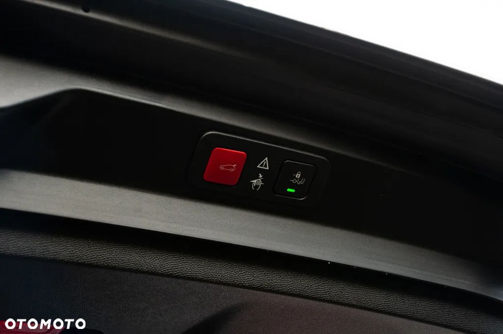 Peugeot 5008 2.0 BlueHDI GT S&S EAT8 - 29