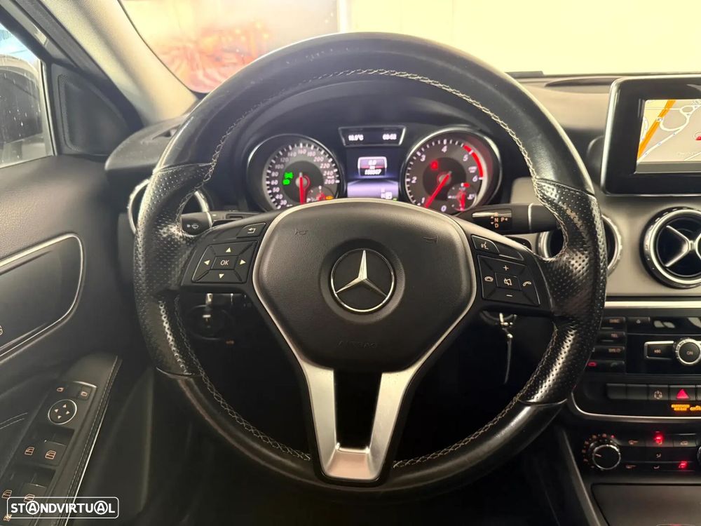 Mercedes-Benz GLA 200 - 17