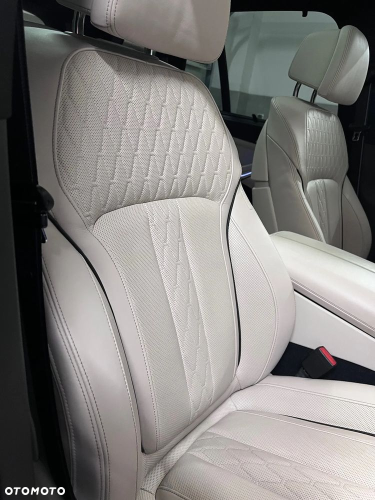 BMW X5 M M50d - 13