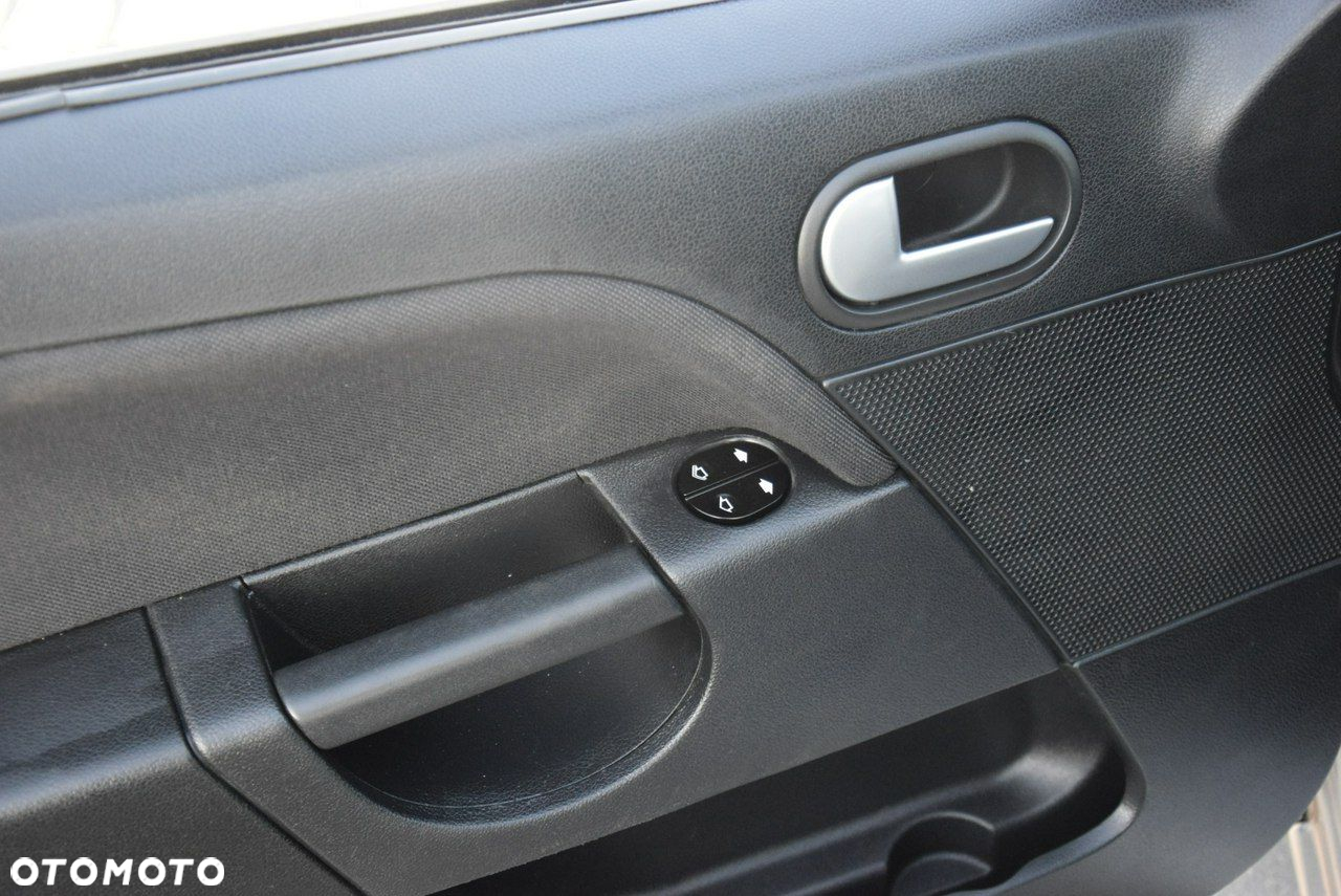 Ford Fiesta 1.4 Durashift-EST Fun - 26
