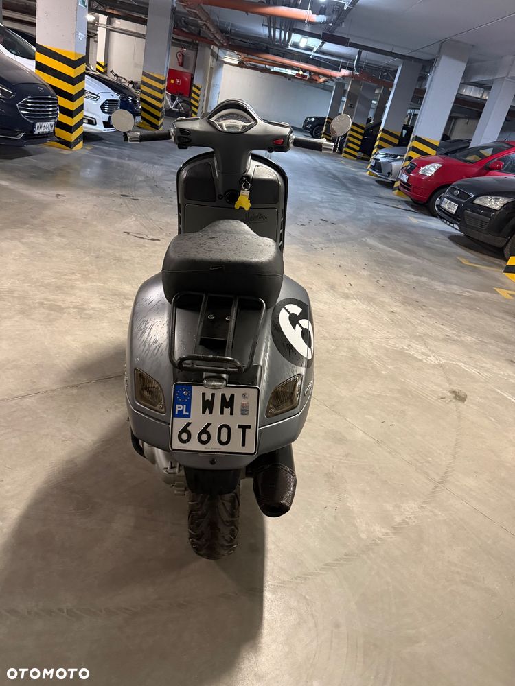 Vespa GTS - 6