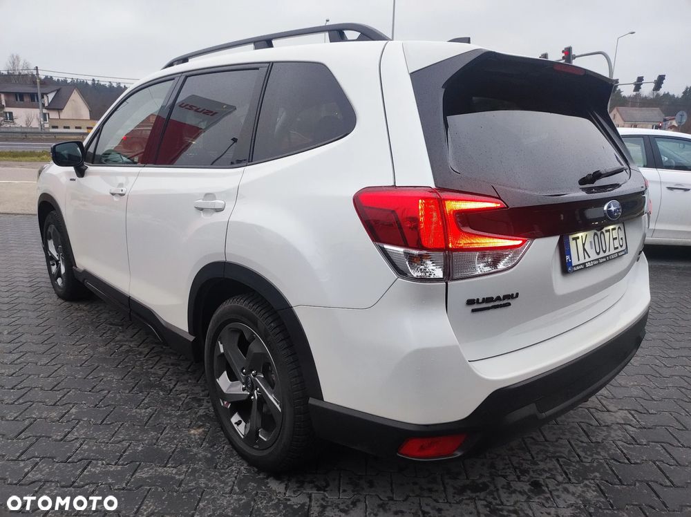 Subaru Forester 2.0i-L Platinum Black Edition EyeSight Lineartronic - 5