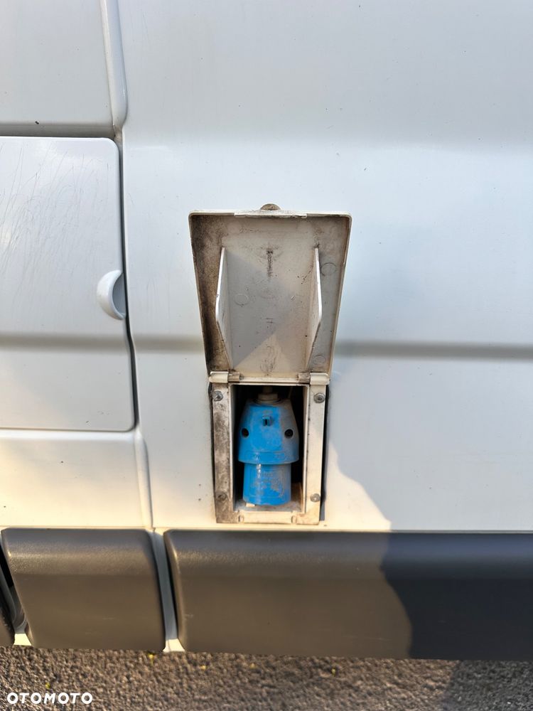 Renault Trafic - 18