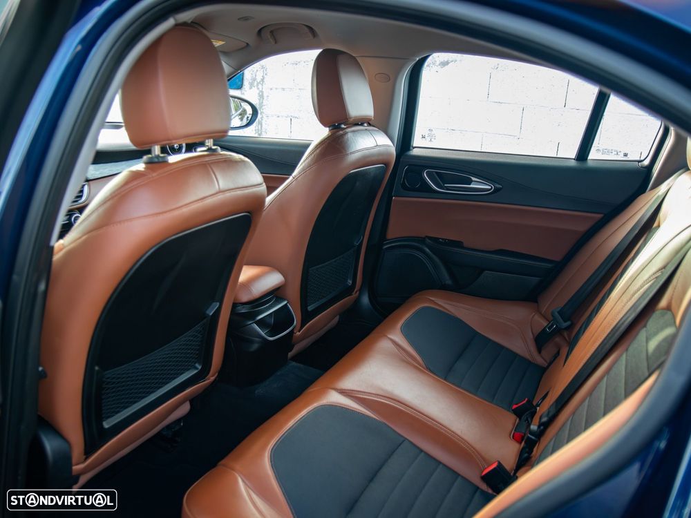 Alfa Romeo Giulia 2.2 D Super AT8 - 20