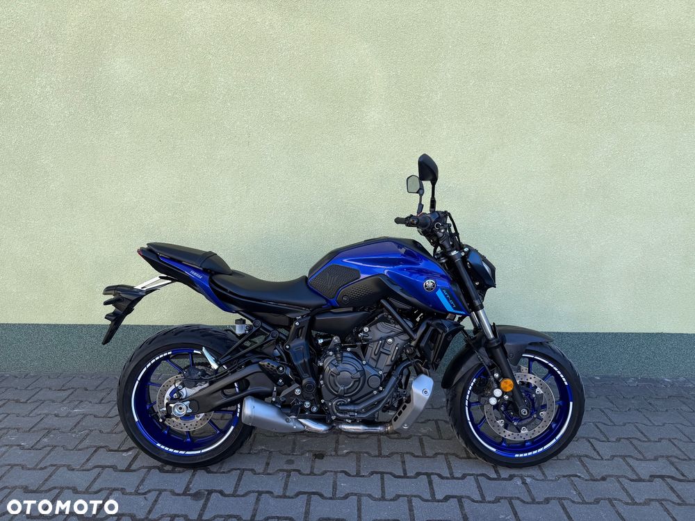 Yamaha MT - 7