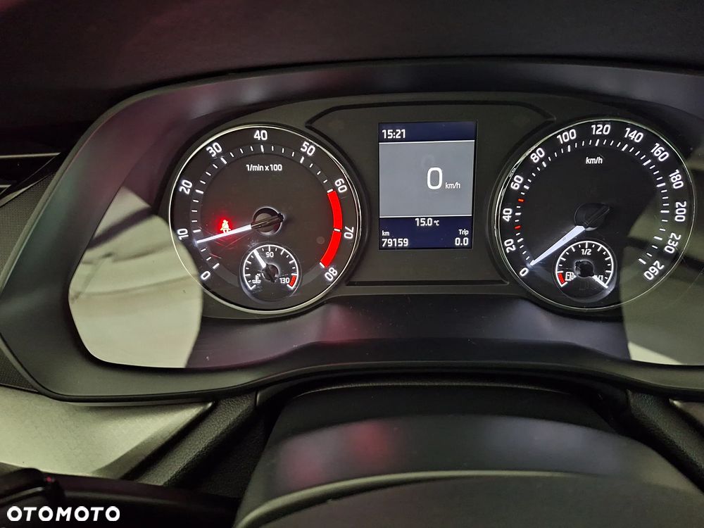 Skoda Octavia 1.5 TSI ACT Ambition - 8