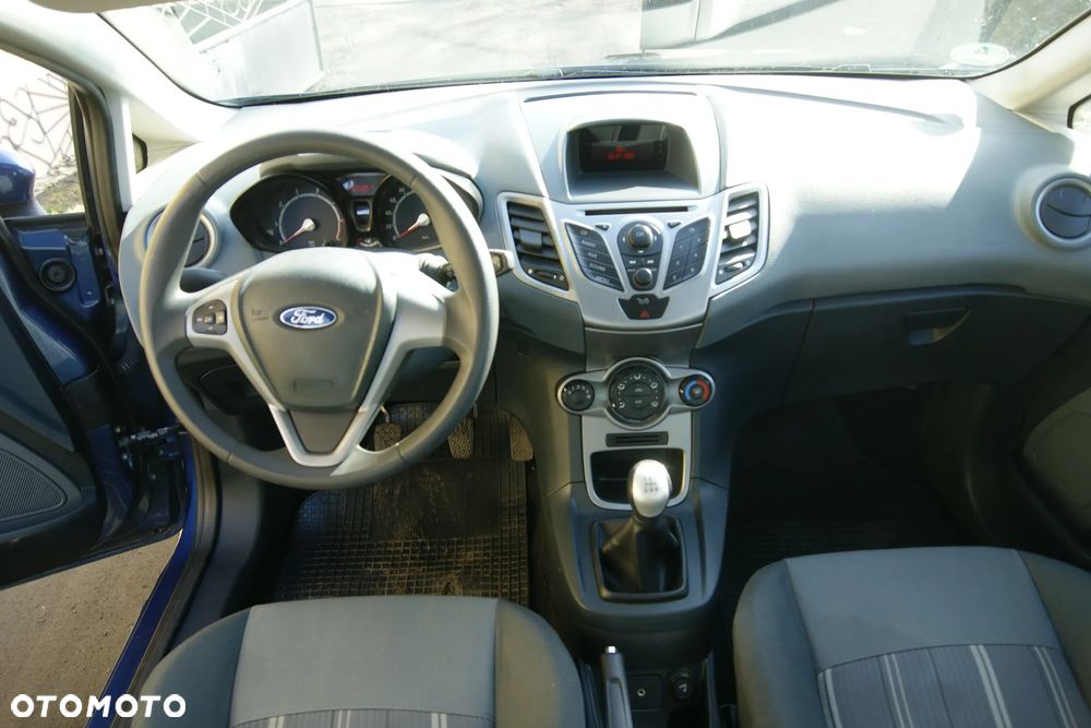 Ford Fiesta 1.25 Ambiente - 12