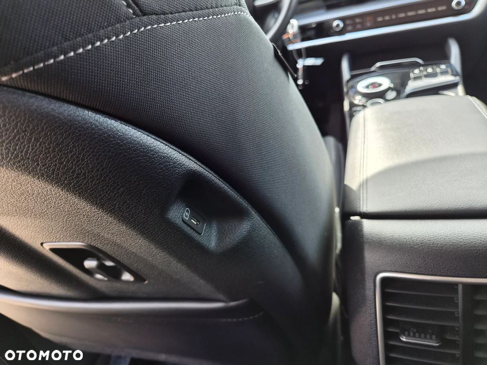 Kia Sportage 1.6 T-GDI HEV L 4WD - 31