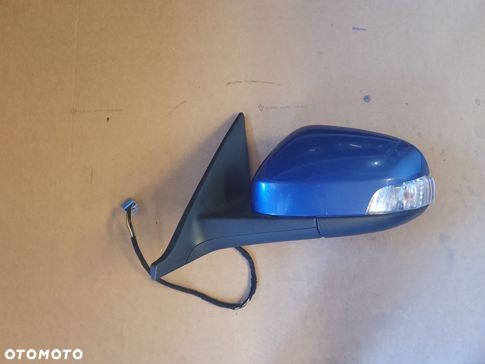 LUSTERKO LEWE VOLVO S40 V50 LIFT LAKIER 476, 8PIN - 1