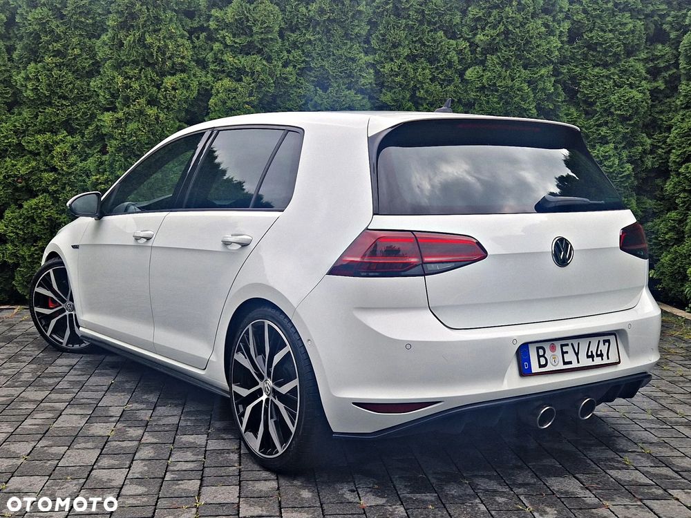 Volkswagen Golf GTD 2.0 TDI SCR DSG - 10