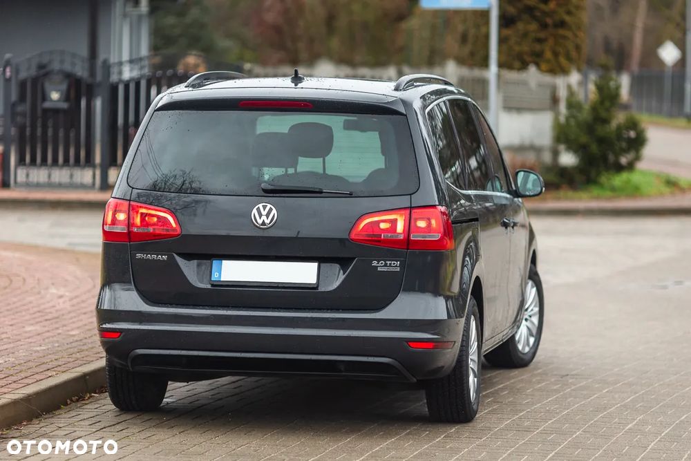 Volkswagen Sharan 2.0 TDI DSG BlueMotion Technology Comfortline - 14
