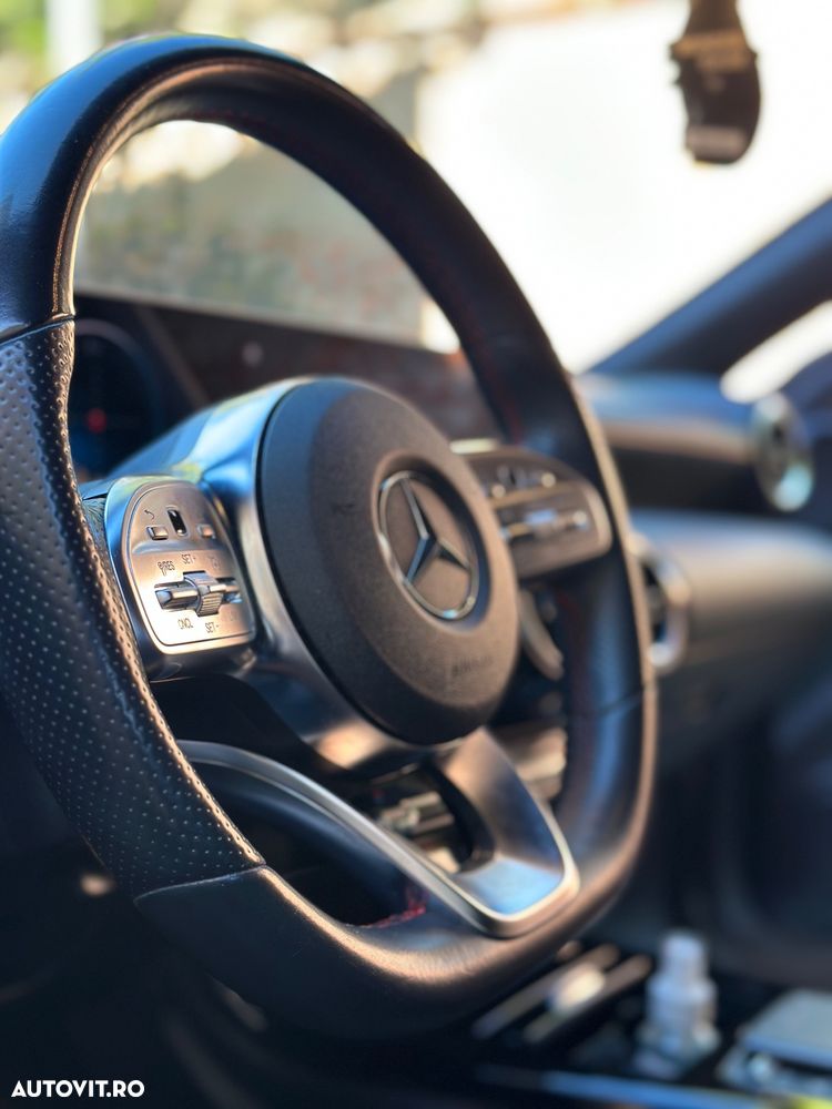Mercedes-Benz CLA - 32