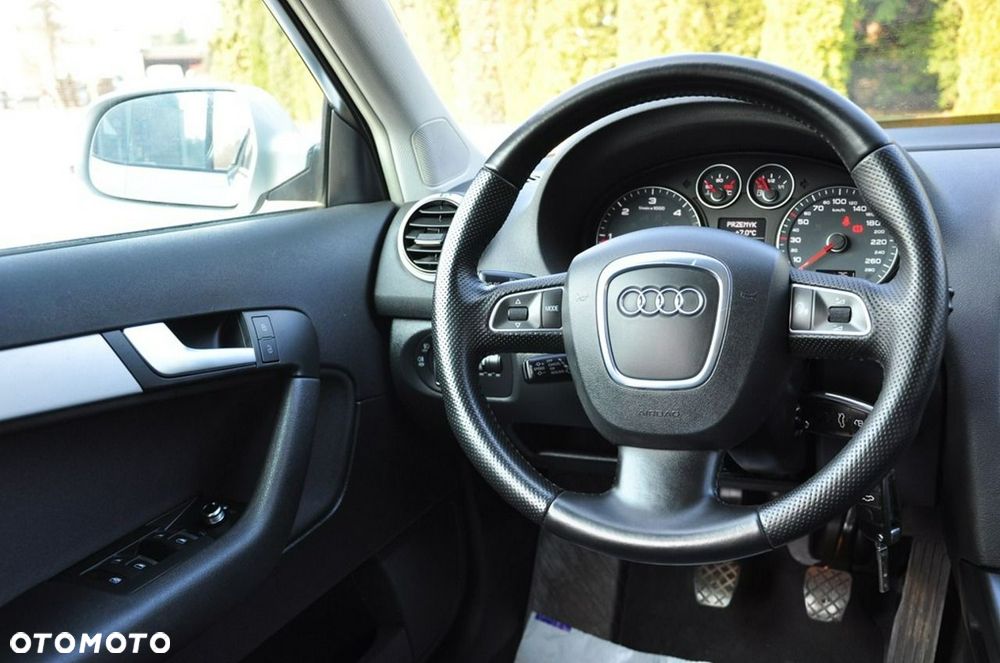 Audi A3 Sportback - 33