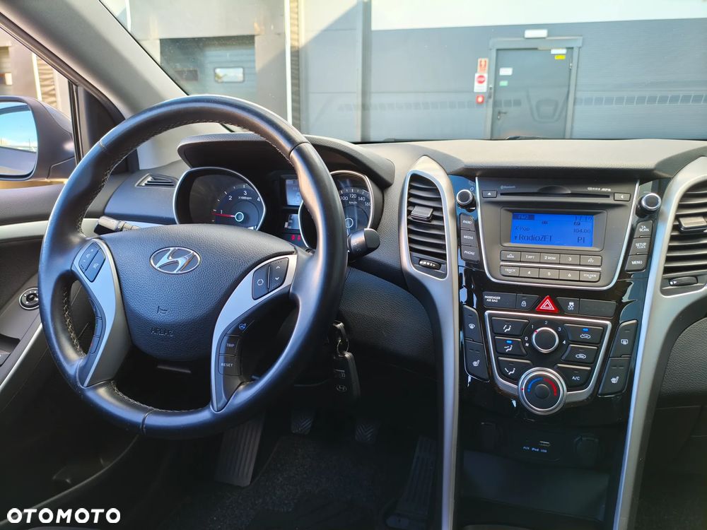 Hyundai i30 1.6 CRDI Trend - 8