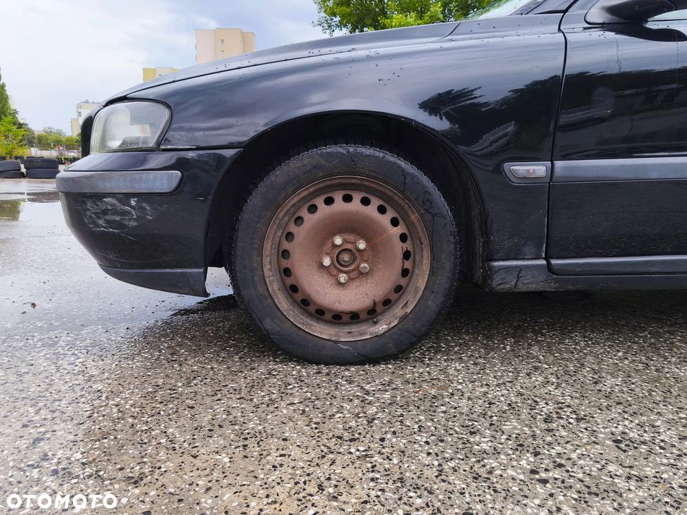 Volvo V70 2.4 D5 AWD Optima - 4