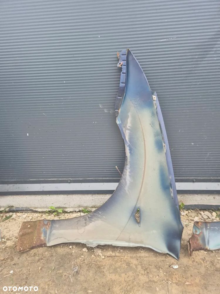 DRZWI / KLAPA BAGAŻNIKA FOCUS MK1 98-04r - 10